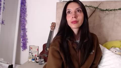 Snapshot of laugreen chatting on 06.08.26 Laura online show from 06.08.26