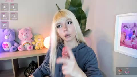 laukyubey1 online show from 01.09.26