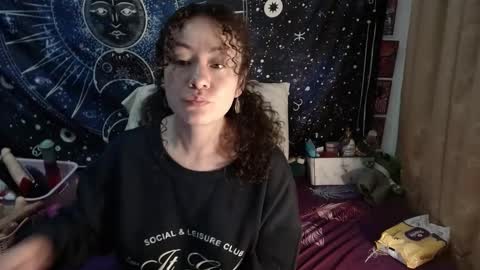  Wen  online show from 02.04.25