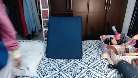  Wen  online show from 09.30.25