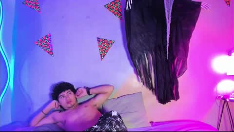 laura_and_kevin online show from 10.20.25