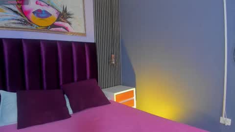 Laura online show from 03.26.26