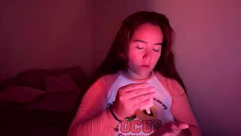 laura online show from 04.04.26