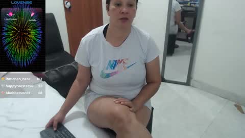 Snapshot of laura_foxx2379 chatting on 01.20.25 laura_foxx2379 online show from 01.20.25