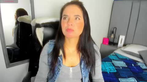 Snapshot of laura_hotties chatting on 02.02.26 laura hotties online show from 02.02.26