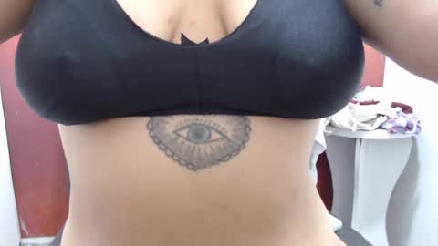  Laura  online show from 09.14.25