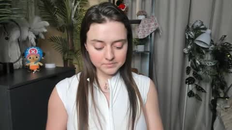 Snapshot of laura_mutti chatting on 04.17.26 Samantha online show from 04.17.26