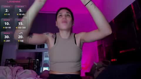 Laura Rose online show from 02.18.25