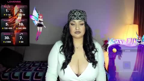 Snapshot of laura_sinner chatting on 03.07.25 Laura online show from 03.07.25