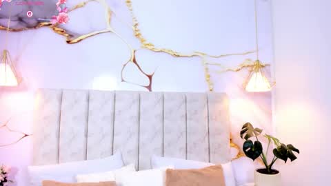 Laura Smith online show from 03.11.26