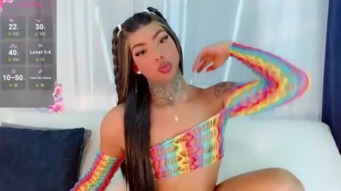 Laura online show from 03.26.26