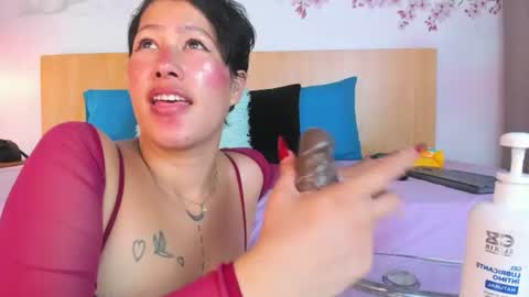 Snapshot of laura_torress chatting on 07.02.26 Laura online show from 07.02.26