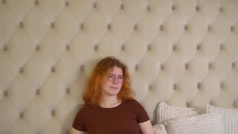 Laura online show from 04.25.26