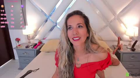 Laura online show from 03.10.25