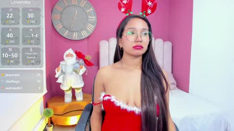 Laura Glowing online show from 12.31.24