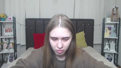 Snapshot of laurahlot chatting on 10.10.25 LauraHlot online show from 10.10.25