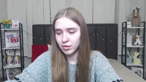 Snapshot of laurahlot chatting on 11.23.25 LauraHlot online show from 11.23.25