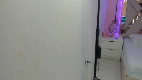 laura  online show from 02.13.26