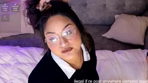 Laura and Phillipe SEE YOU AGAIN ON JANUARY 12 2025 HAPPY NEW YEAR online show from 10.14.25