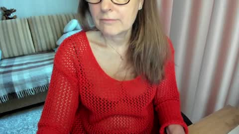 Lauraoven1 online show from 03.07.26