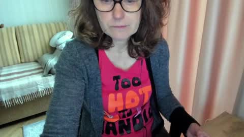 Lauraoven1 online show from 05.14.26