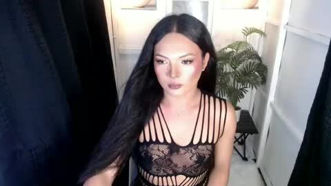 laurasaintxxx online show from 07.01.26