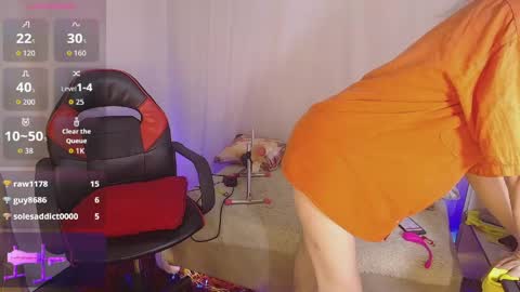 Laura Sofia online show from 04.15.26