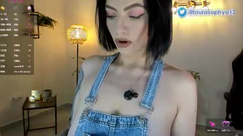 Laura online show from 07.05.26