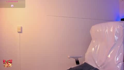 Snapshot of lauren_fit chatting on 02.18.25 Lauren online show from 02.18.25