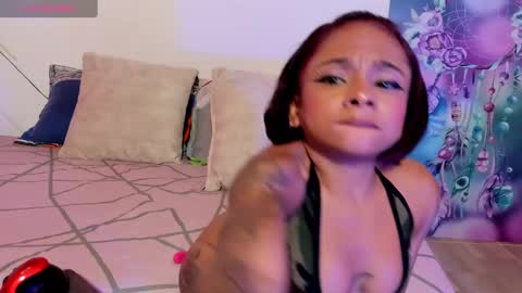 Lauren online show from 03.07.25