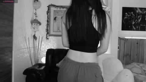 Lauren online show from 01.07.25