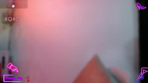 Lauren online show from 10.04.25