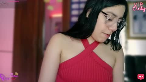 Lauren online show from 04.06.26