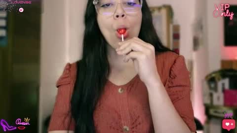 Lauren online show from 04.22.26