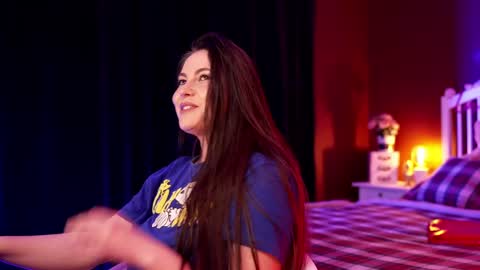 Lauren Brite online show from 02.22.25