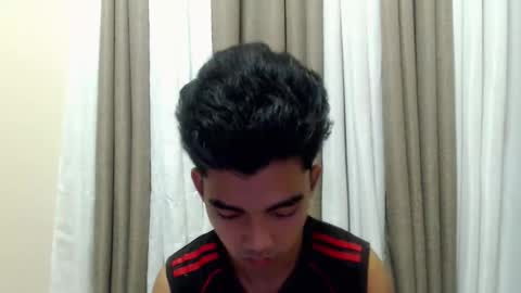 laurence_cuttieguyhere online show from 03.10.26