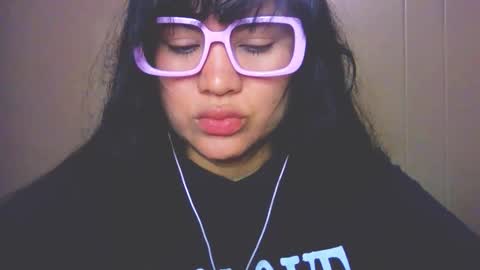 Snapshot of laurengirls1 chatting on 01.12.26 onlyfan laureng7 - 7 laureng2 online show from 01.12.26