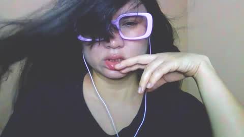 Snapshot of laurengirls1 chatting on 03.16.26 onlyfan laureng7 - 7 laureng2 online show from 03.16.26