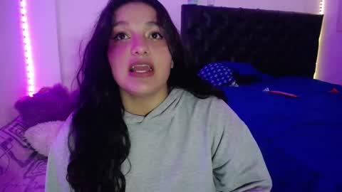 laurenkenner28_ online show from 09.09.25