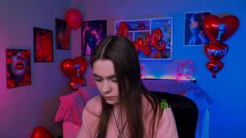 Laure online show from 02.11.26