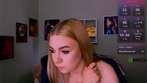 Snapshot of laurenmurrr chatting on 05.31.26 Laure online show from 05.31.26
