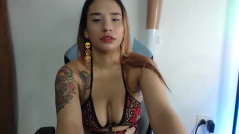 Lauren online show from 12.06.24