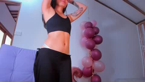 Lucie  online show from 01.03.25