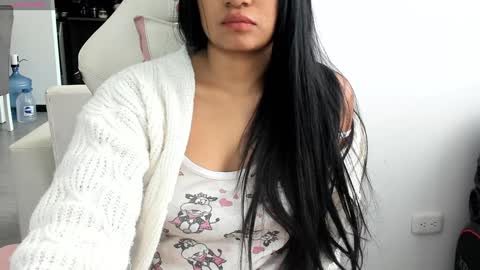 daniela angel     online show from 12.03.24