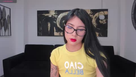 Lau  online show from 01.10.26