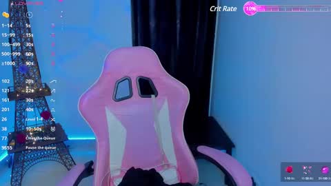 Snapshot of laurenth_foxy chatting on 01.29.25 lau online show from 01.29.25