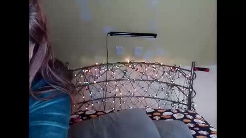 Lauren online show from 12.04.25