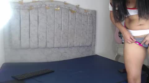 lauri_thx online show from 01.06.26