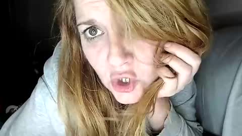 lauriehotxxx online show from 02.05.25