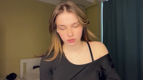 Bella online show from 03.09.26